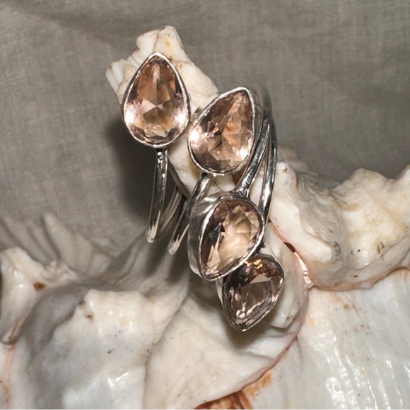 Peach Quartz multi-gem handcrafted adjustable ring - Picture 4 of 10